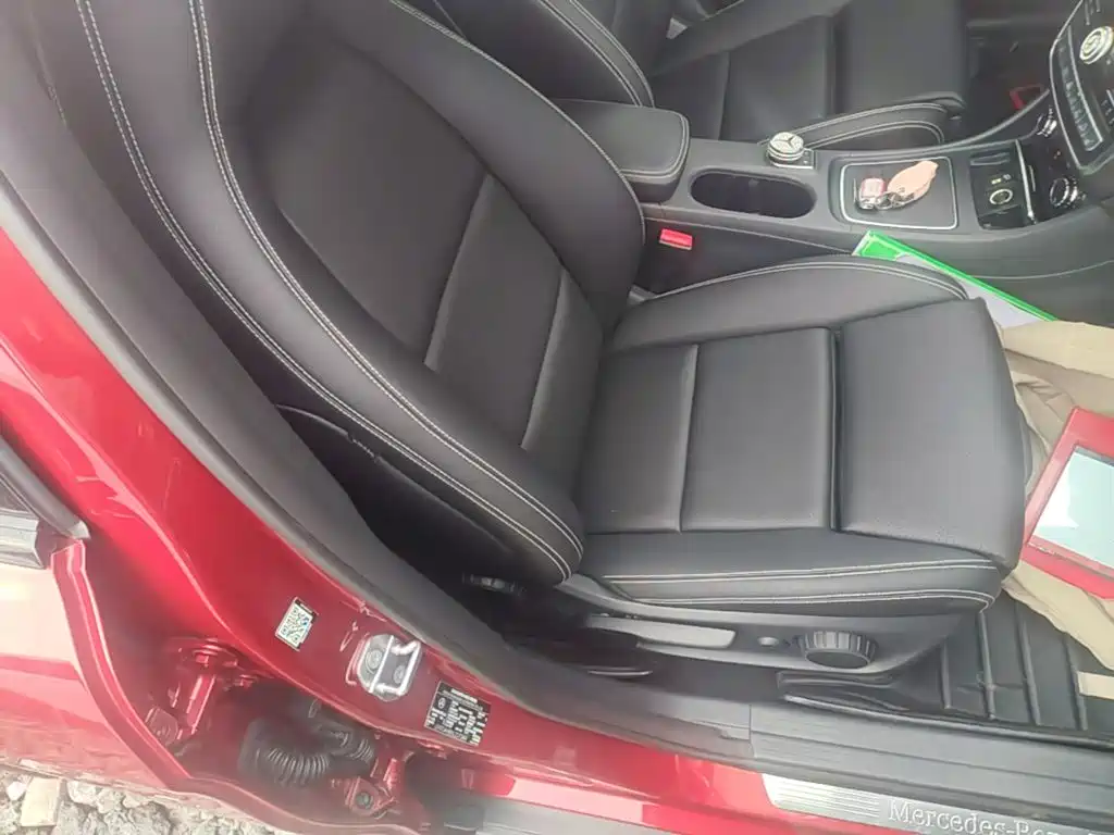 Mercedes-Benz GLA 2018 — фото 25