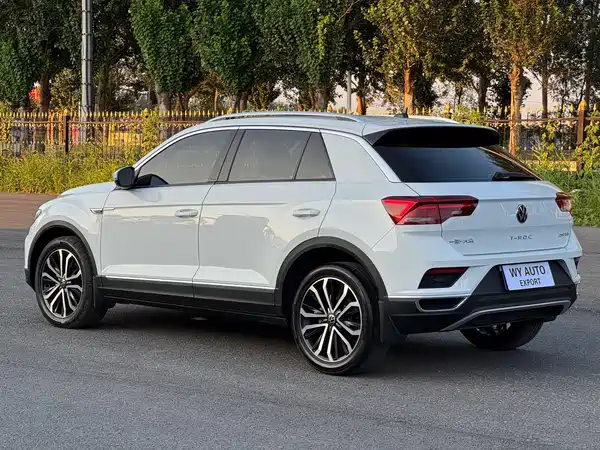 Volkswagen T-Roc 2023