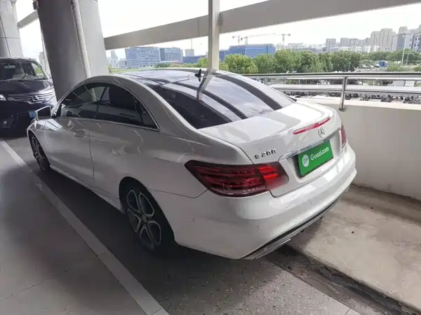 Mercedes-Benz E-Class 2016