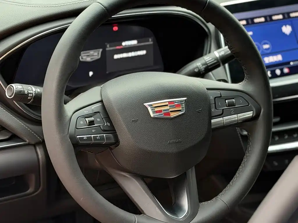 Cadillac CT5 2024 — фото 10