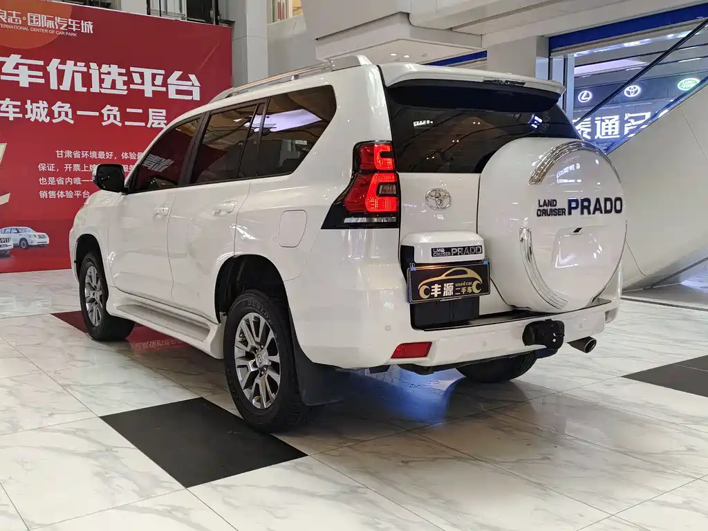 Toyota Prado 2018 — фото 23