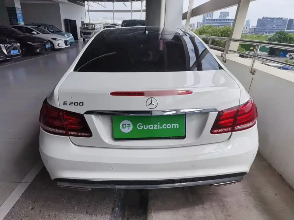 Mercedes-Benz E-Class 2016