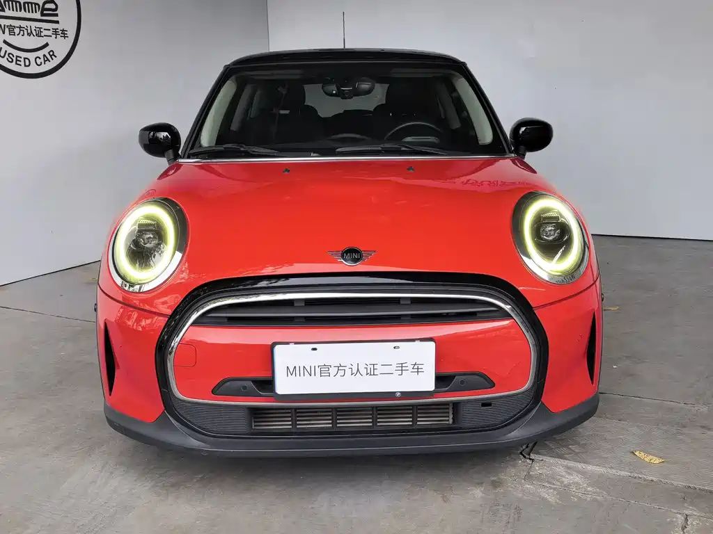 MINI MINI 2022