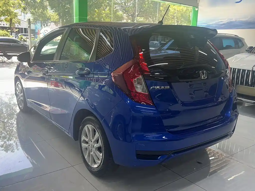 Honda Fit 2019 — фото 8