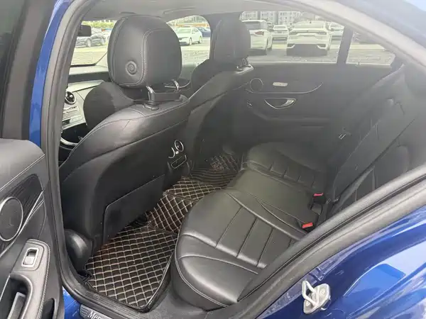 Mercedes-Benz C-Class 2019