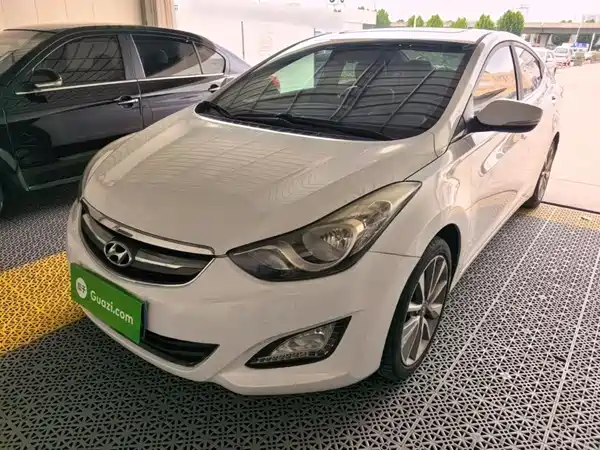 Hyundai Elantra Langdong 2015