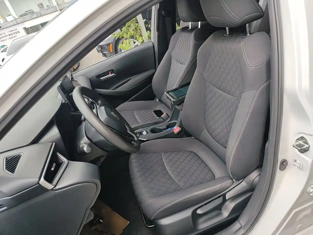 Toyota Allion 2023 — фото 15