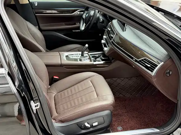 BMW 7 Series 2017
