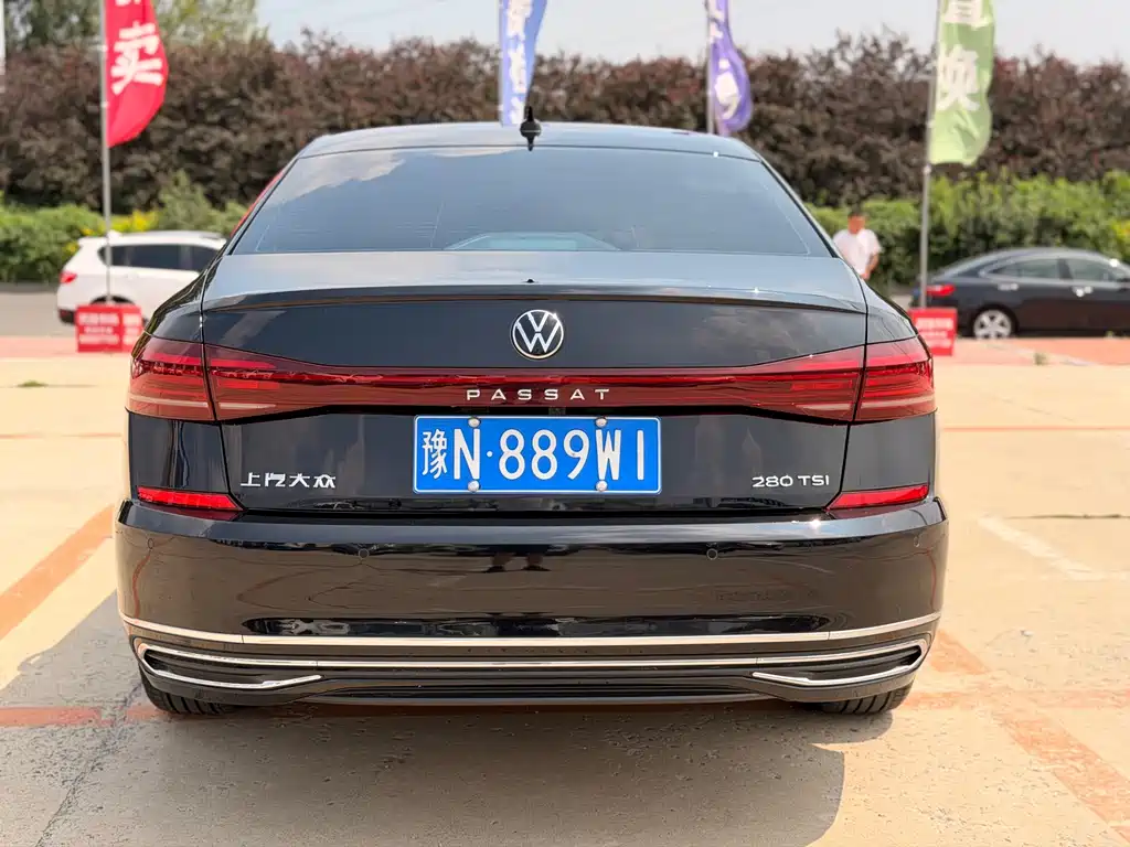 Volkswagen Passat 2022