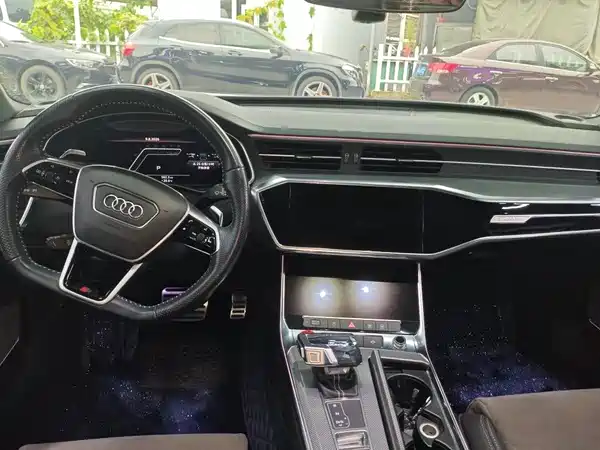 Audi A6L New Energy 2020