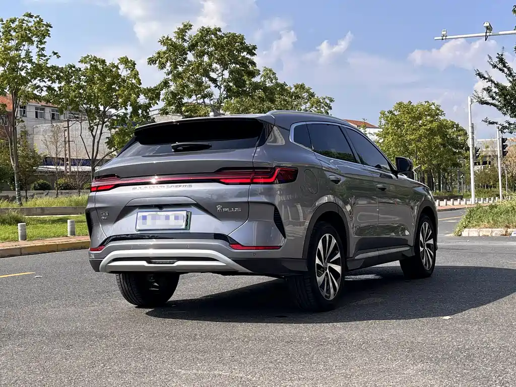 BYD Song PLUS New Energy 2023 — фото 13