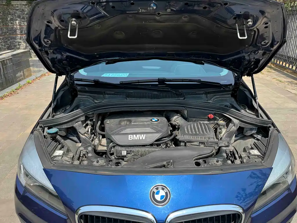BMW 2 Series Active Tourer 2016 — фото 27