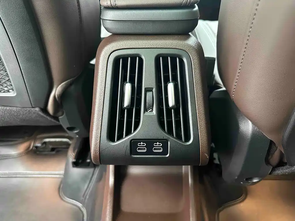 BMW X1 2024 — фото 13
