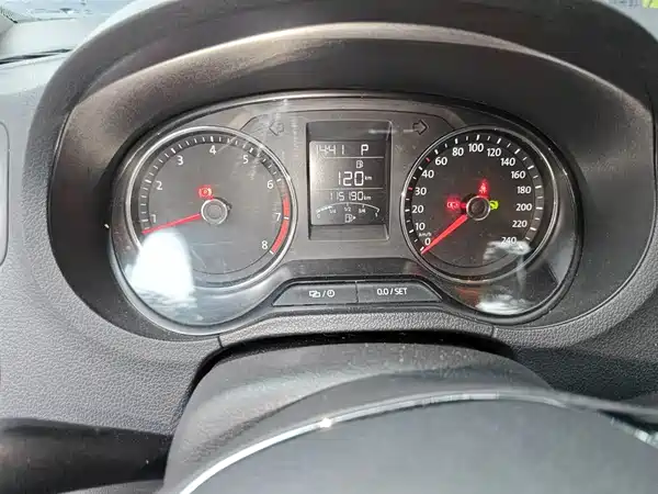 Volkswagen Polo 2016