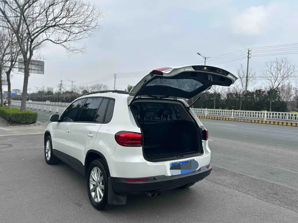Volkswagen Tiguan 2018 — фото 14