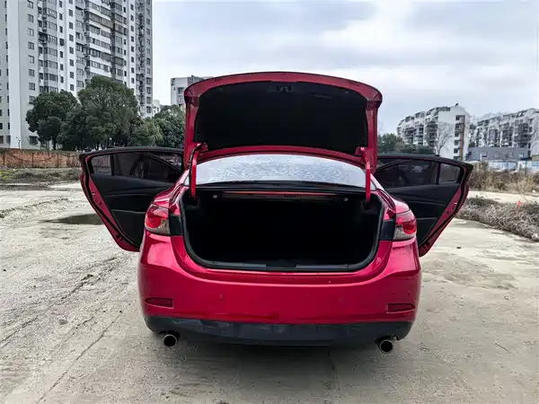 Mazda Atenza 2015