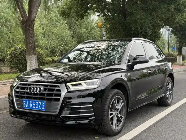 Audi Q5L 2019