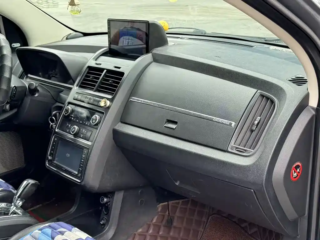 Dodge Journey 2009 — фото 15