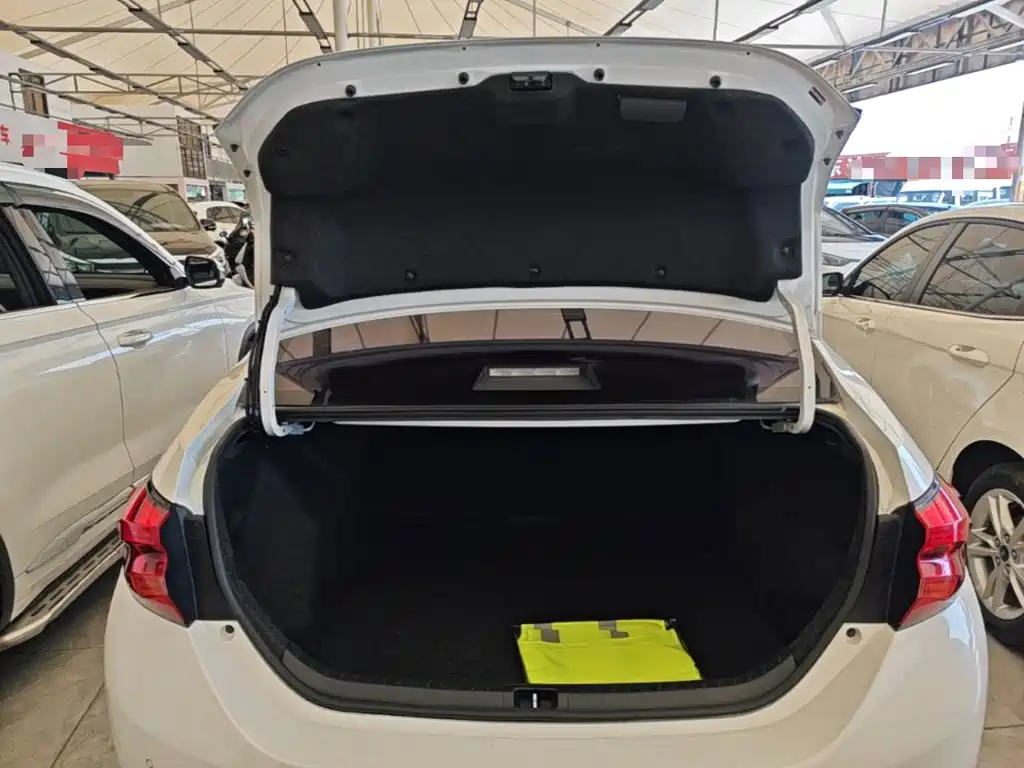 Toyota Levin 2018 — фото 19