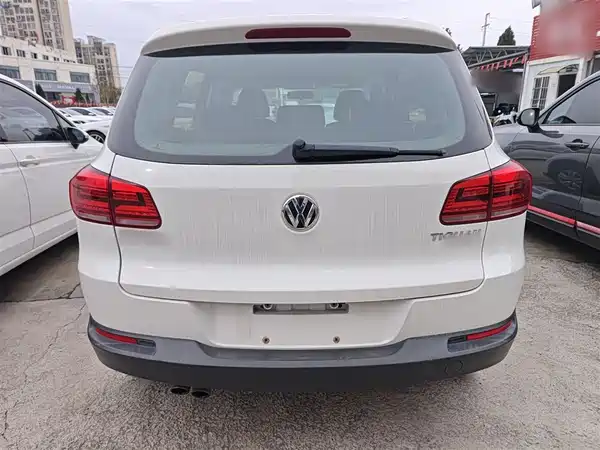 Volkswagen Tiguan 2016