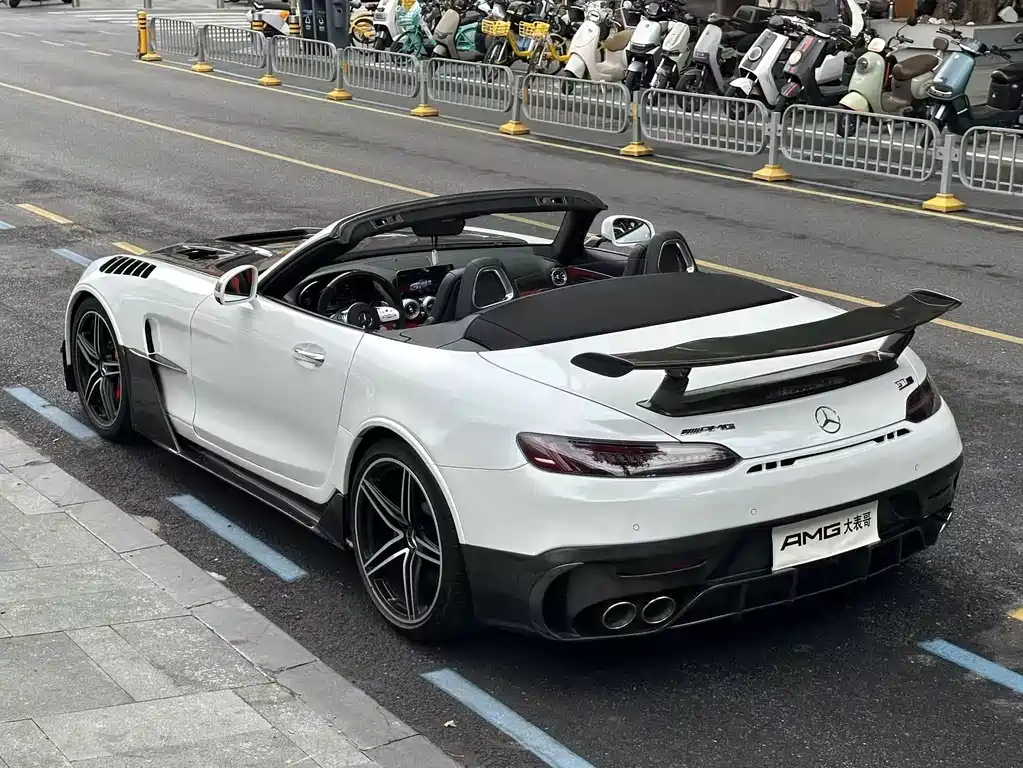 Mercedes-Benz AMG GT 2021 — фото 19