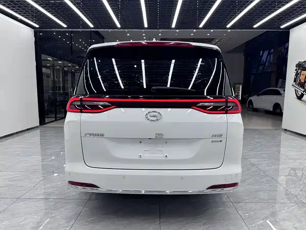 GAC Trumpchi M6 2022
