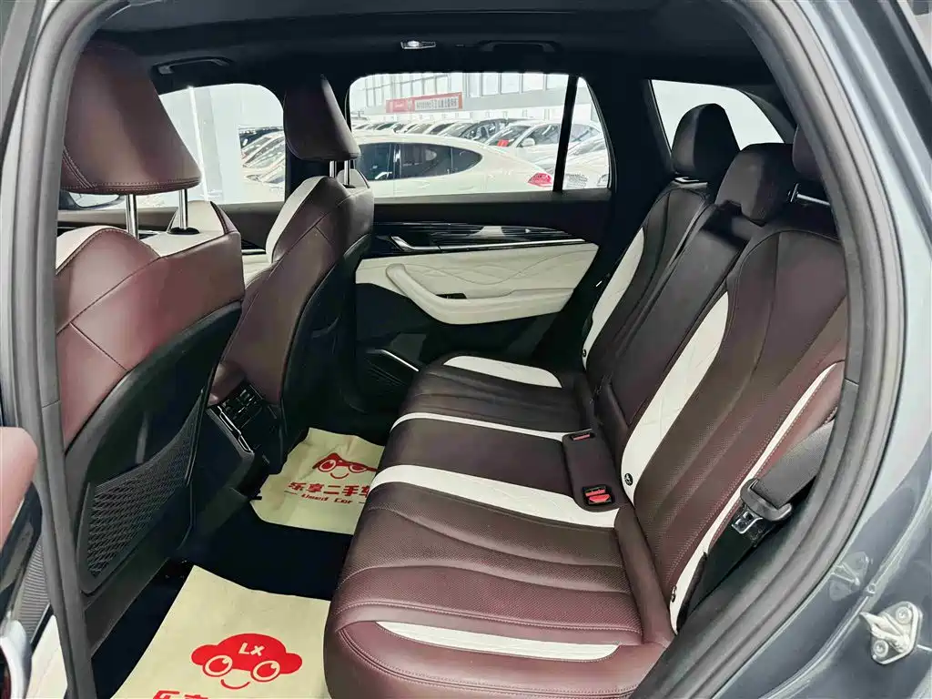 Geely Xingyue L 2023 — фото 18