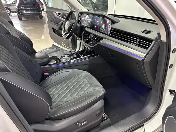 Hongqi HS5 2020