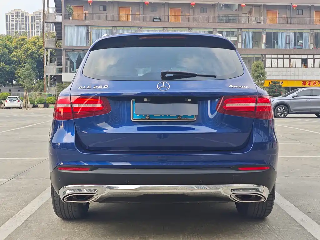 Mercedes-Benz GLC 2016 — фото 20