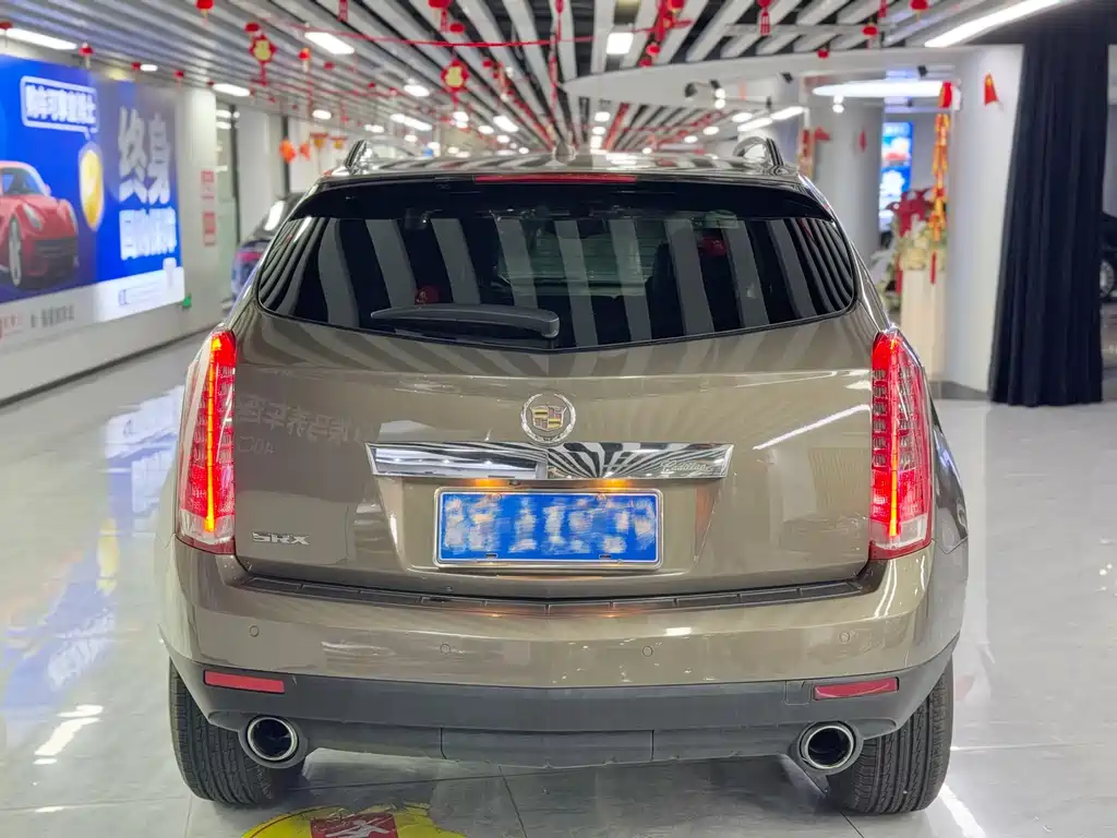 Cadillac SRX 2015 — фото 5