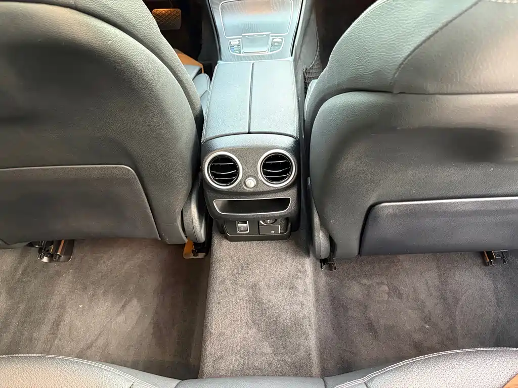 Mercedes-Benz C-Class 2021 — фото 12