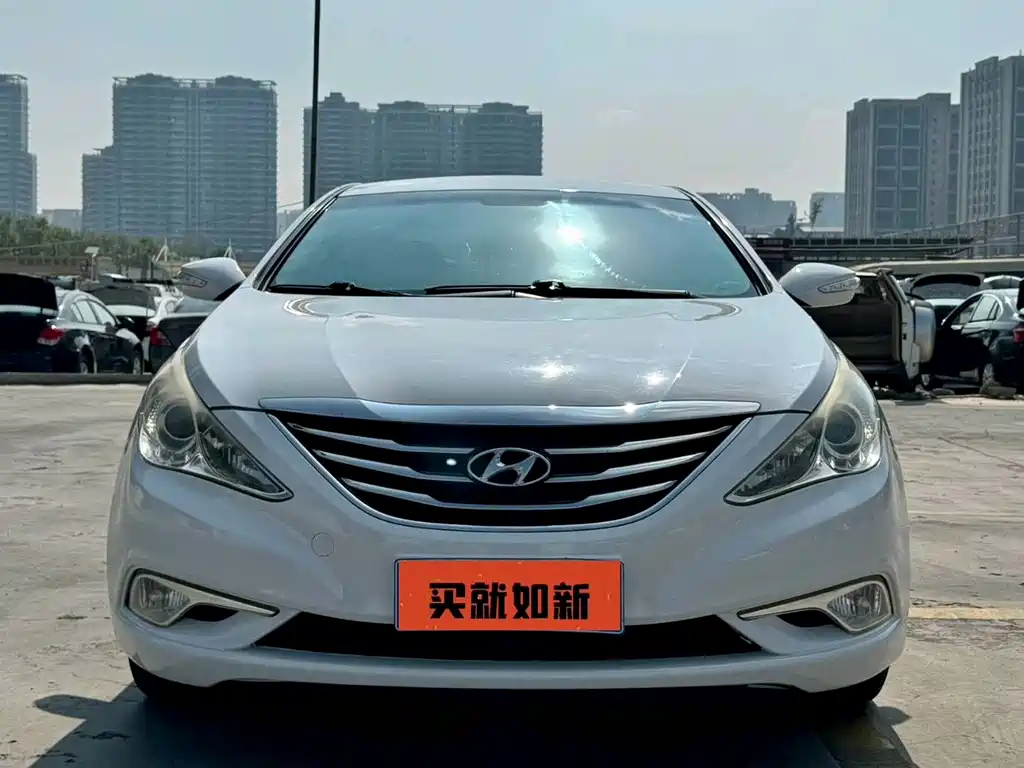 Hyundai Sonata 2013 — фото 2