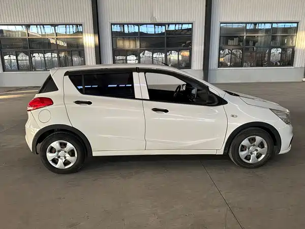 Baojun 310 2017