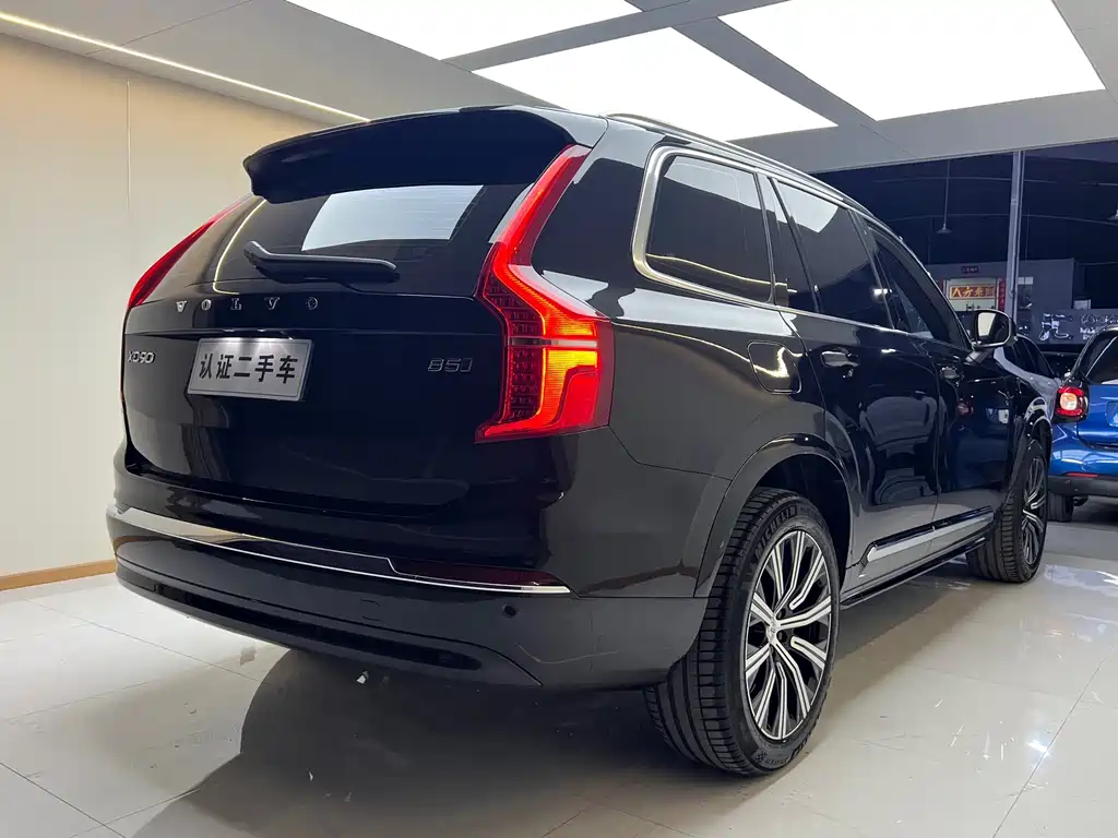 Volvo XC90 2023 — фото 20