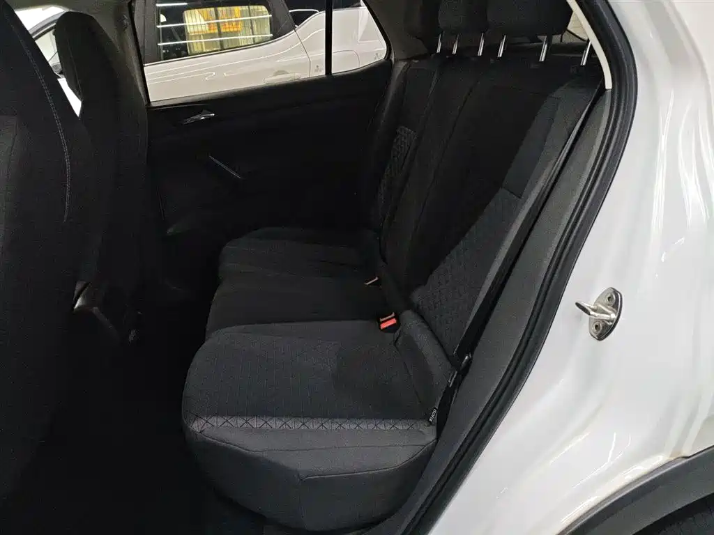 Volkswagen T-Cross 2020 — фото 17