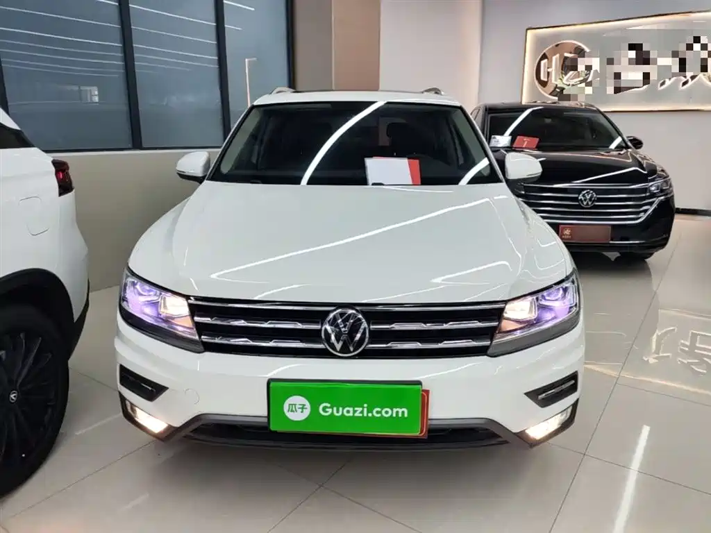 Volkswagen Tiguan L 2021 — фото 3