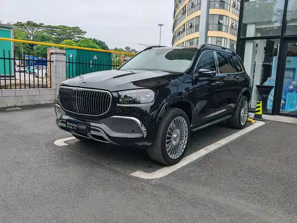 Mercedes-Benz GLS 2024