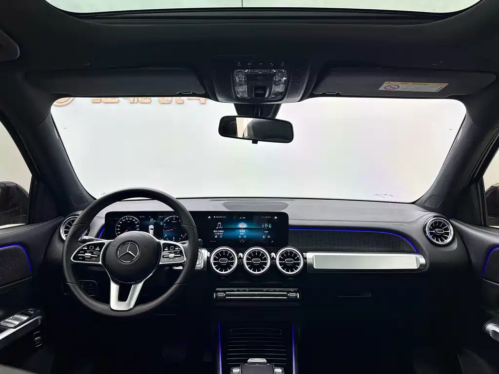 Mercedes-Benz GLB 2022