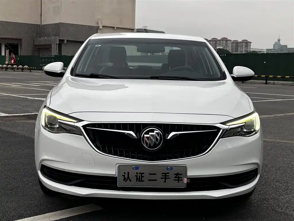 Buick Excelle 2019 — фото 2