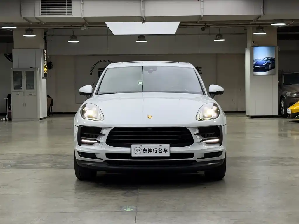 Porsche Macan 2020 — фото 2