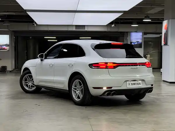 Porsche Macan 2018
