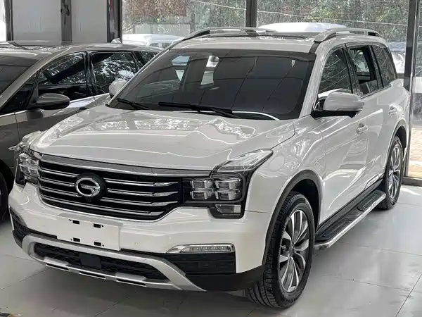 GAC Trumpchi GS8 2017