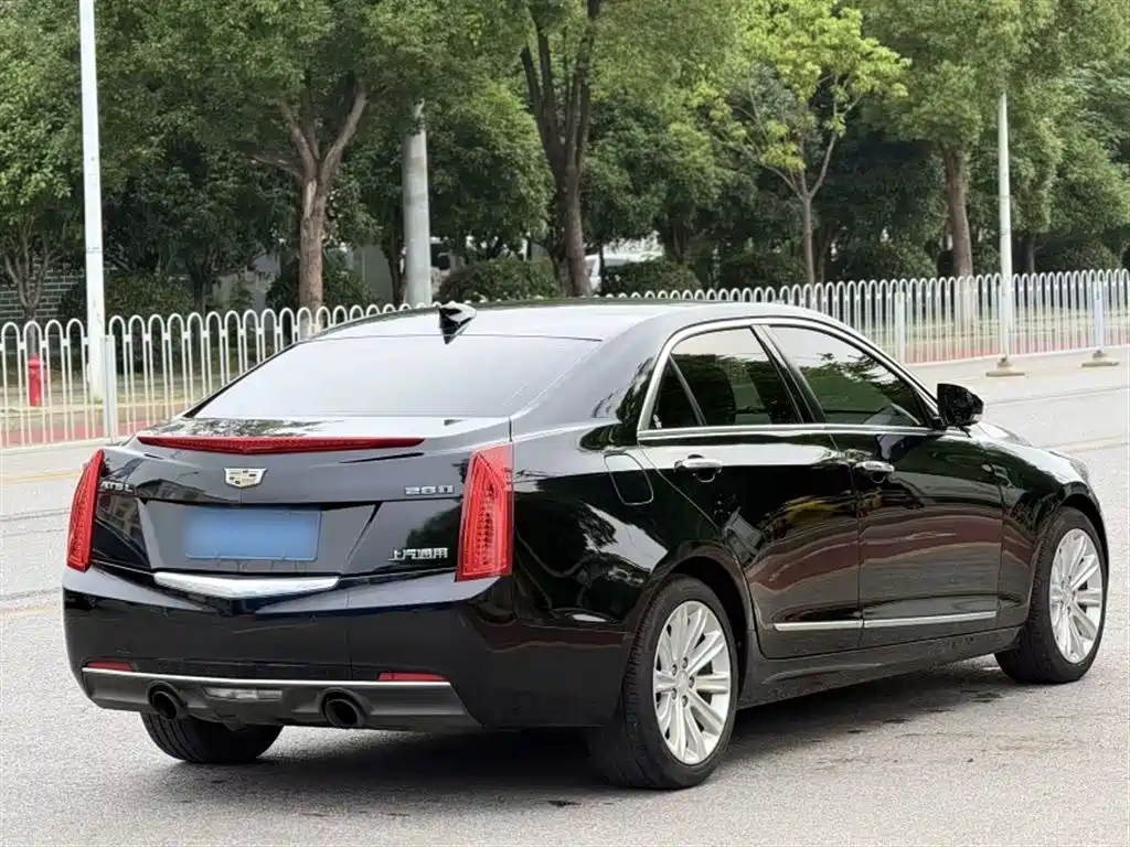 Cadillac ATS-L 2017 — фото 16