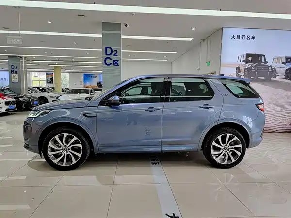 Land Rover Discovery Sport 2021