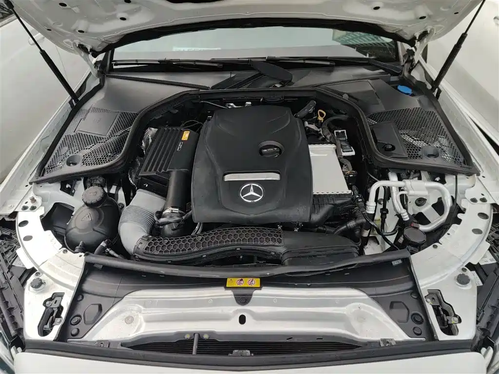Mercedes-Benz C-Class 2017 — фото 13