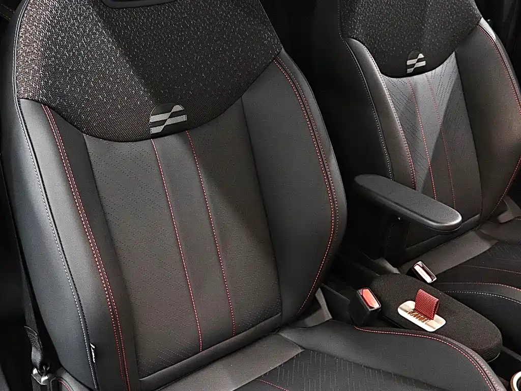 MINI JCW Aceman EV 2025 — фото 13