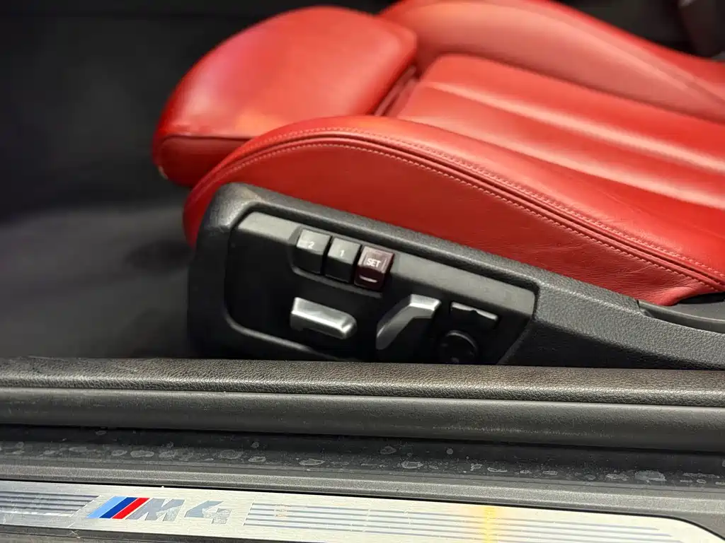 BMW M4 2018 — фото 12