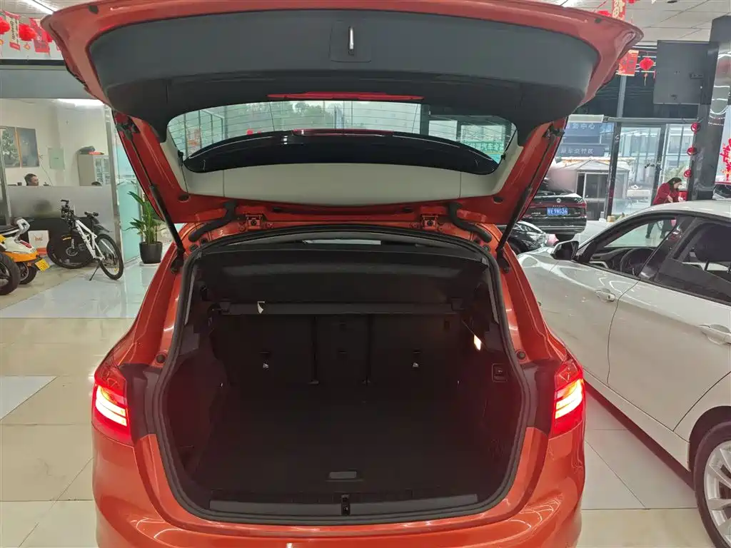 BMW 2 Series Active Tourer 2016 — фото 19