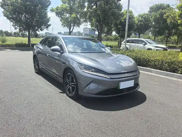 BYD Qin L 2025