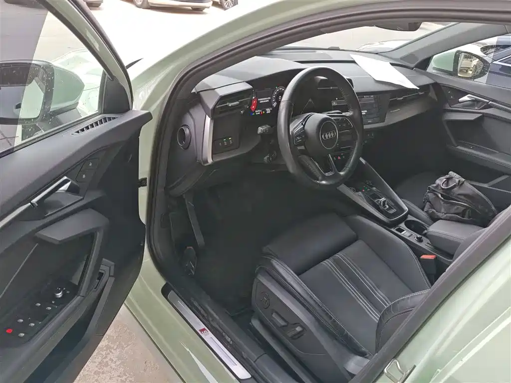 Audi A3 2022 — фото 16